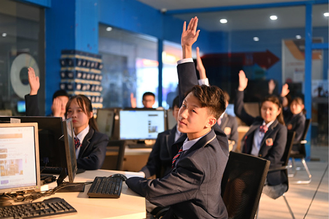 19個新職業公示！數字職業占比近半數，釋放信號很明顯